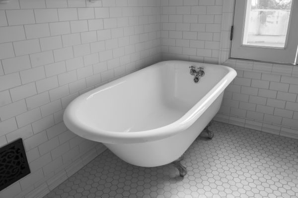 Cost of Cast Iron Tub Installation in Hudson